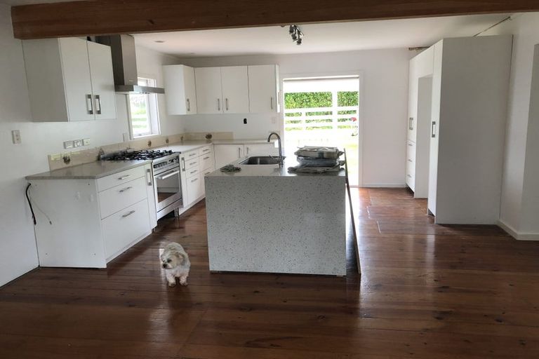 Photo of property in 638 Kahikatea Flat Road, Waitoki, Kaukapakapa, 0871