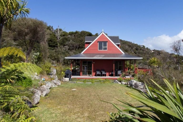 Photo of property in 6 Lichen Grove, Russell, 0272