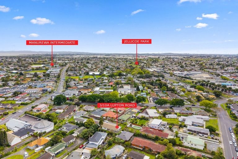 Photo of property in 3/10a Lupton Road, Manurewa, Auckland, 2102