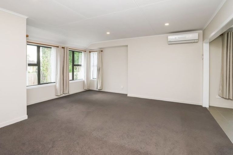 Photo of property in 27 Tennyson Road, Enderley, Hamilton, 3214