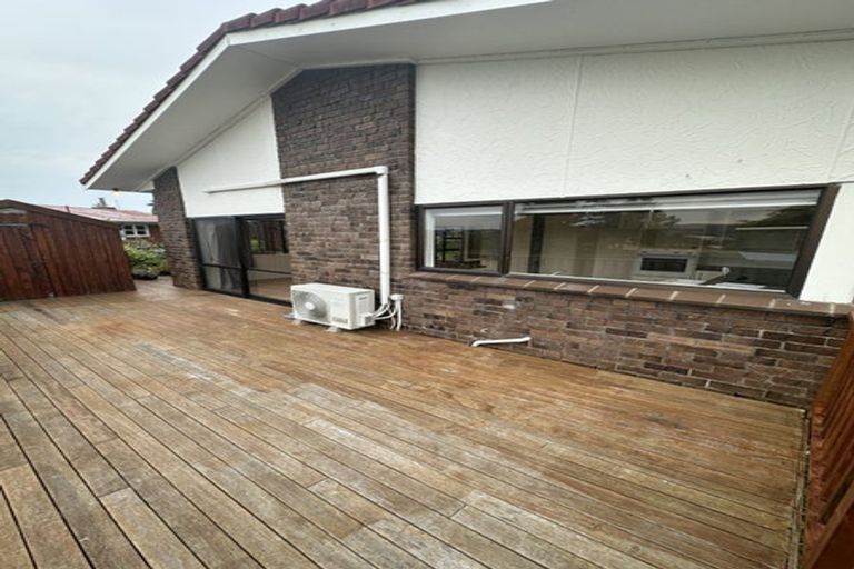 Photo of property in 59a View Road, Henderson, Auckland, 0612