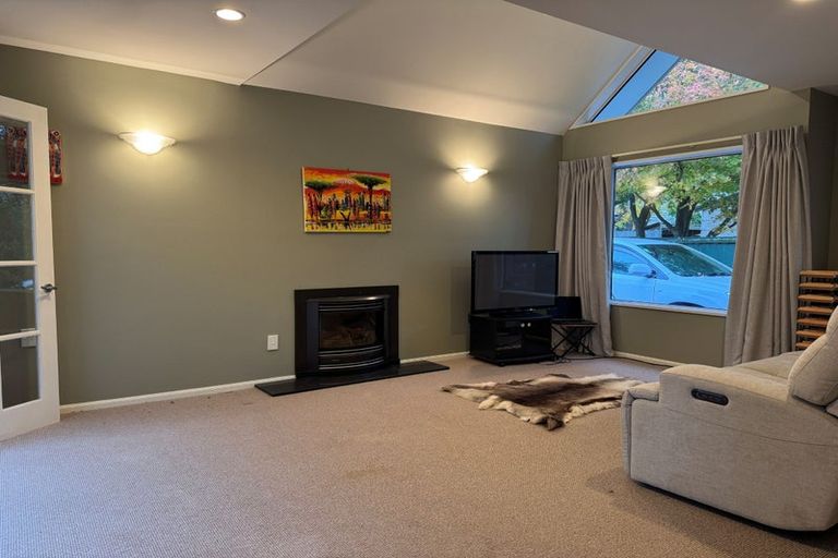 Photo of property in 20 Cashmere Road, Cashmere, Christchurch, 8022