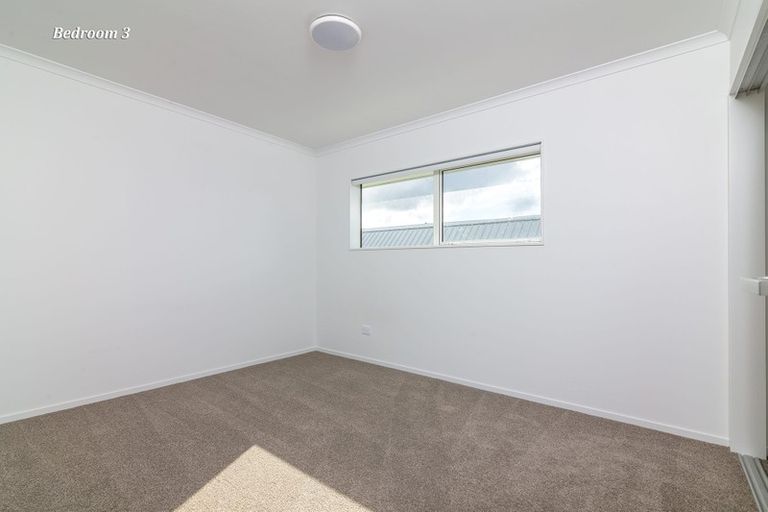 Photo of property in 10 Torea Tai Road, Hobsonville, Auckland, 0616