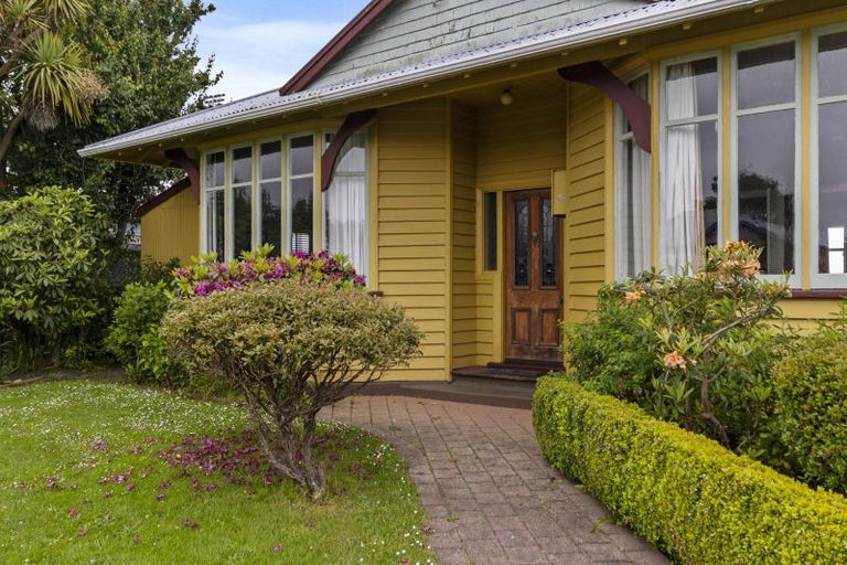 Photo of property in 27 Raymond Street, West End, Timaru, 7910
