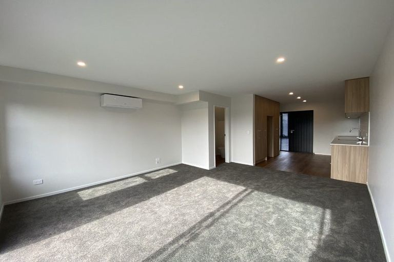 Photo of property in 6/66 Metcalfe Road, Ranui, Auckland, 0612