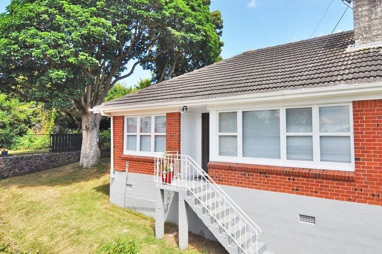 Photo of property in 2/151 Trafalgar Street, Onehunga, Auckland, 1061