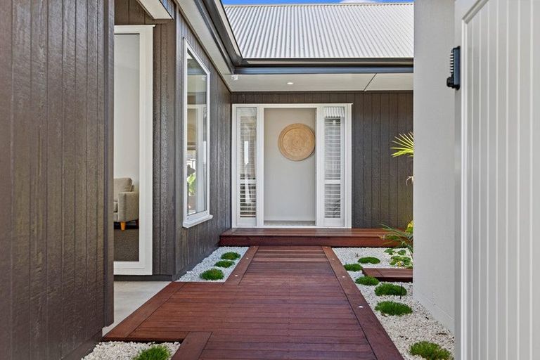 Photo of property in 8 Montiicola Drive, Papamoa Beach, Papamoa, 3118