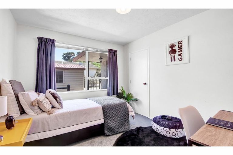 Photo of property in 2/67 Keighleys Road, Bromley, Christchurch, 8062