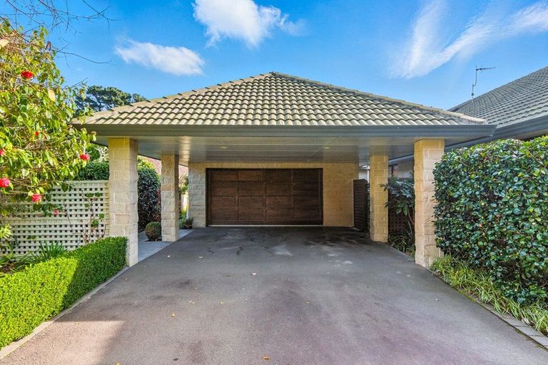 Photo of property in 7 Maple Lane, Waikanae, 5036