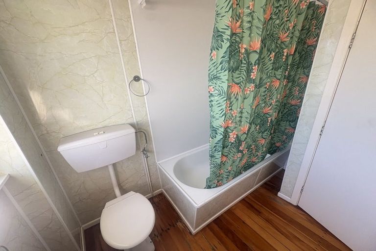 Photo of property in Capulet Flats, 48c Merton Street, Trentham, Upper Hutt, 5018