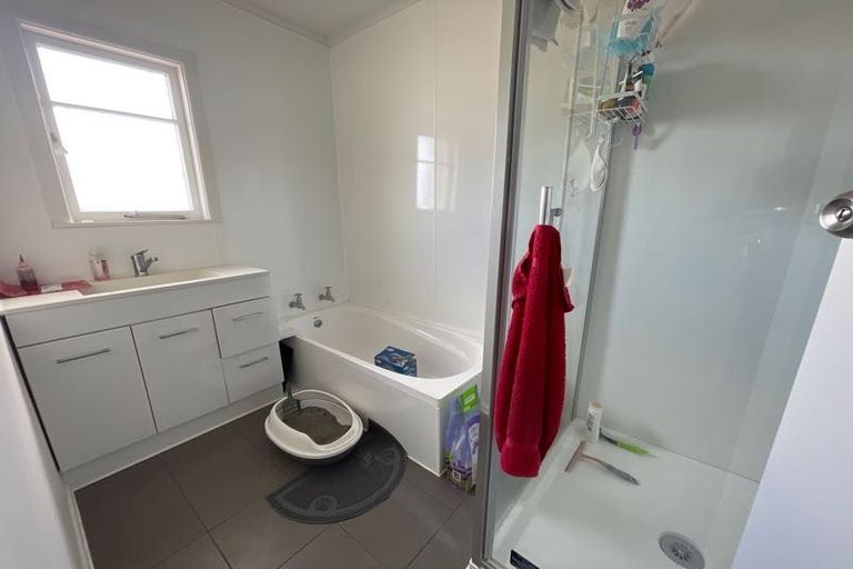 Photo of property in 27 Sherwood Road, Onerahi, Whangarei, 0110