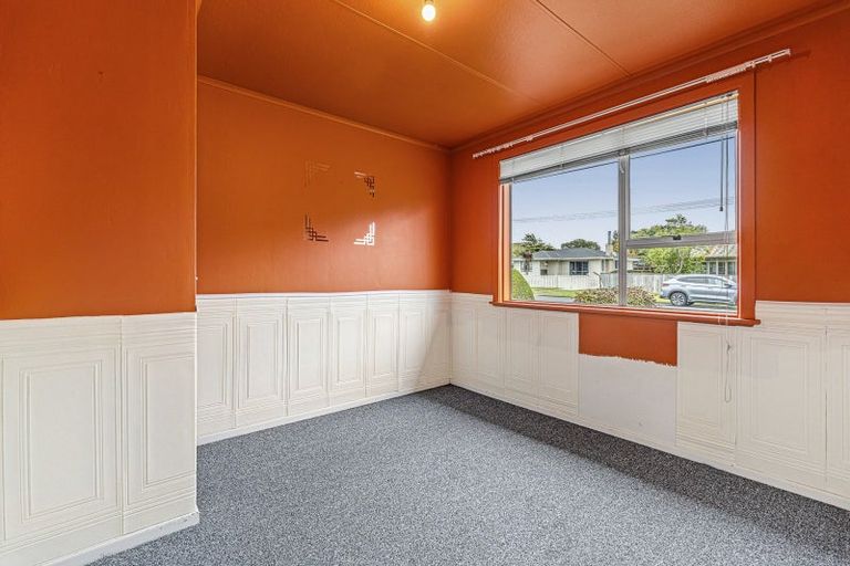 Photo of property in 82 Strange Street, Waitara, 4320