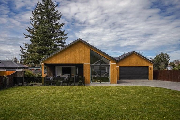 Photo of property in 3 Dumblane Way, Hanmer Springs, 7334