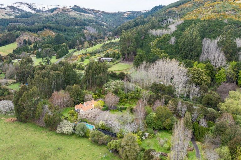 Photo of property in 215 Okuti Valley Road, Little River, 7591