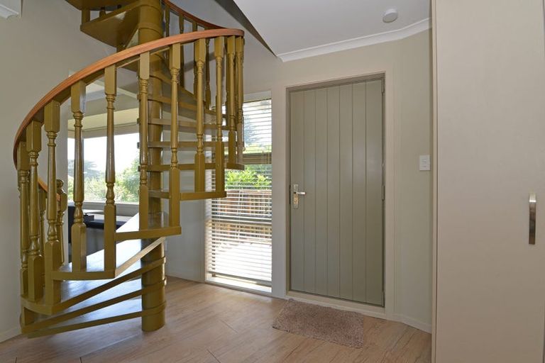 Photo of property in 63 Rosetta Road, Raumati South, Paraparaumu, 5032