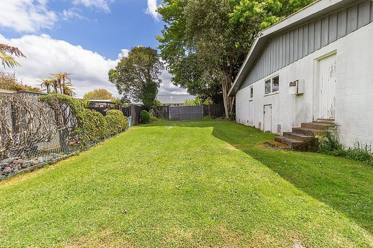 Photo of property in 225 Malfroy Road, Utuhina, Rotorua, 3015