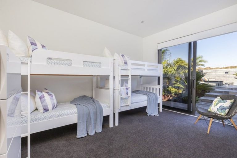 Photo of property in 48 Mangatawhiri Road, Omaha, 0986