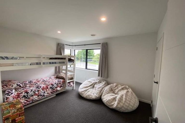 Photo of property in 24 Ivy Lane, Ohau, Levin, 5570