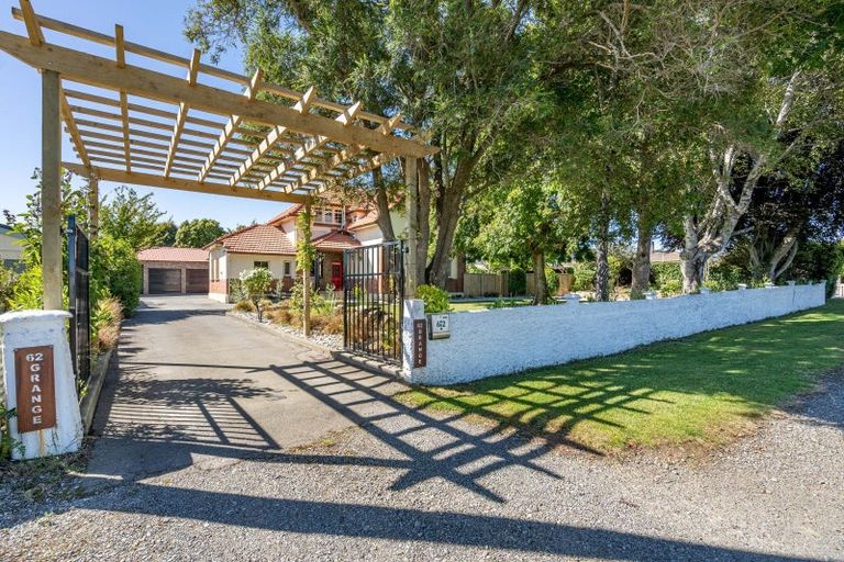 Photo of property in 62 Grange Street, Winton, 9720