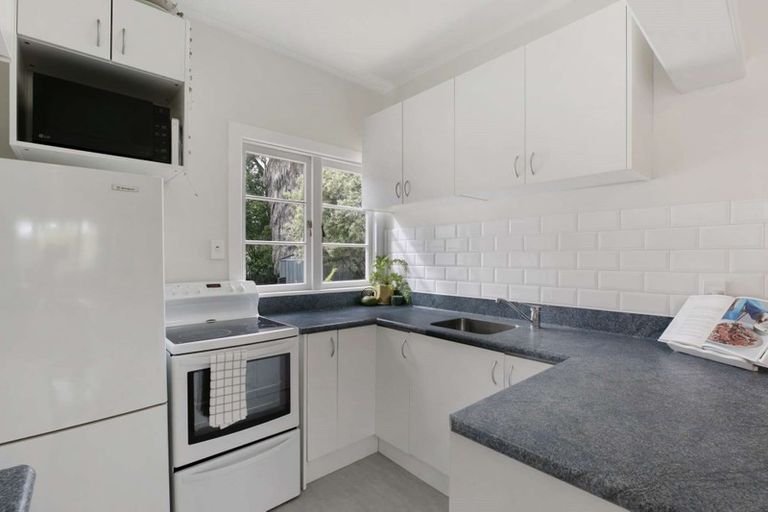 Photo of property in 18 Tui Avenue, Forest Lake, Hamilton, 3200