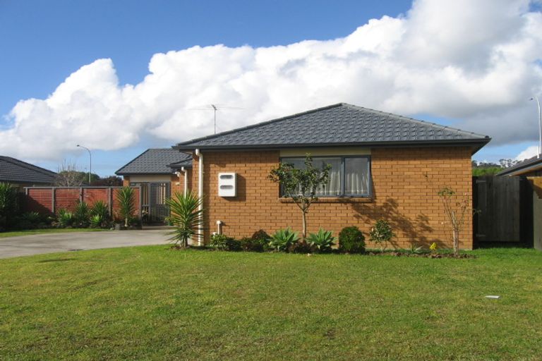 Photo of property in 24 Srah Place, East Tamaki, Auckland, 2013