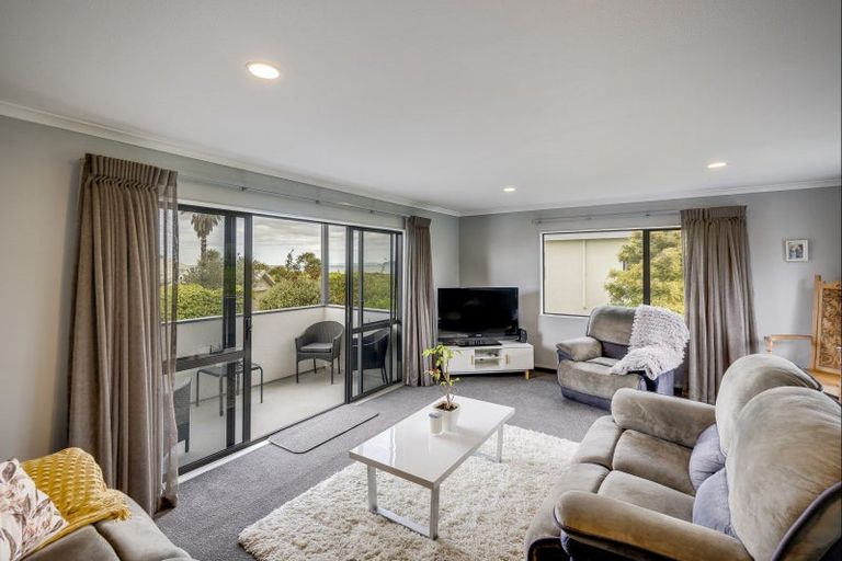 Photo of property in 85 Le Quesne Road, Bay View, Napier, 4104