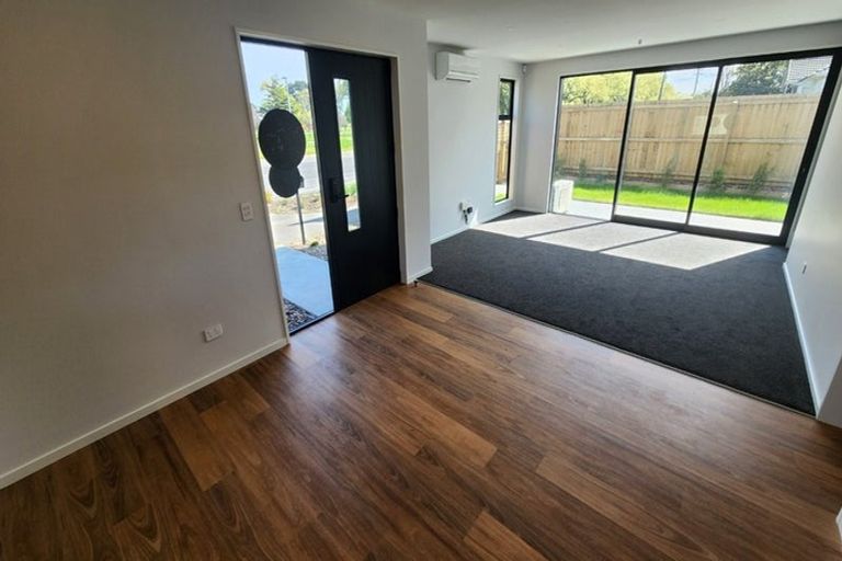 Photo of property in 317 Linwood Avenue, Linwood, Christchurch, 8062