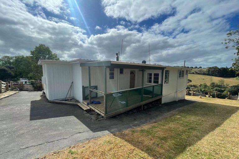 Photo of property in 57 Mcentee Road, Waitakere, Auckland, 0816