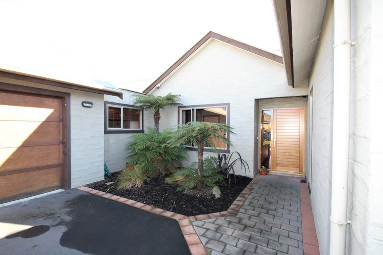 Photo of property in 2 Mallard Place, Mosgiel, 9024