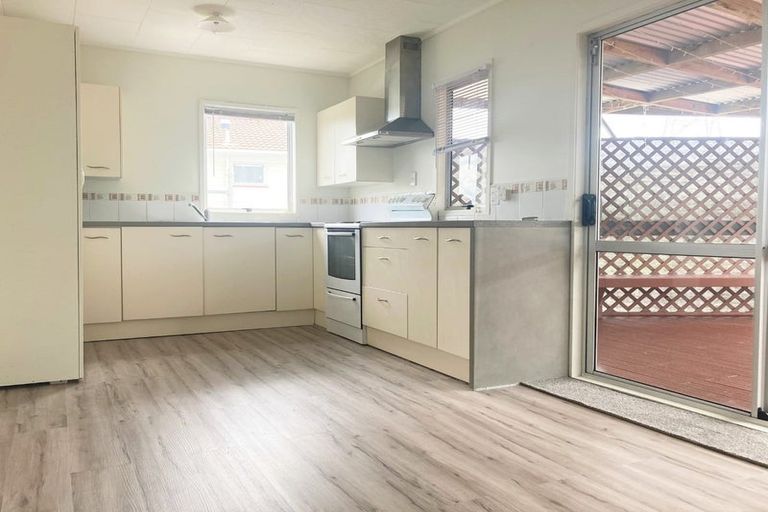 Photo of property in 15 Palermo Place, Clover Park, Auckland, 2023