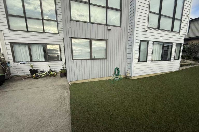 Photo of property in 2 Veneta Close, Flat Bush, Auckland, 2019