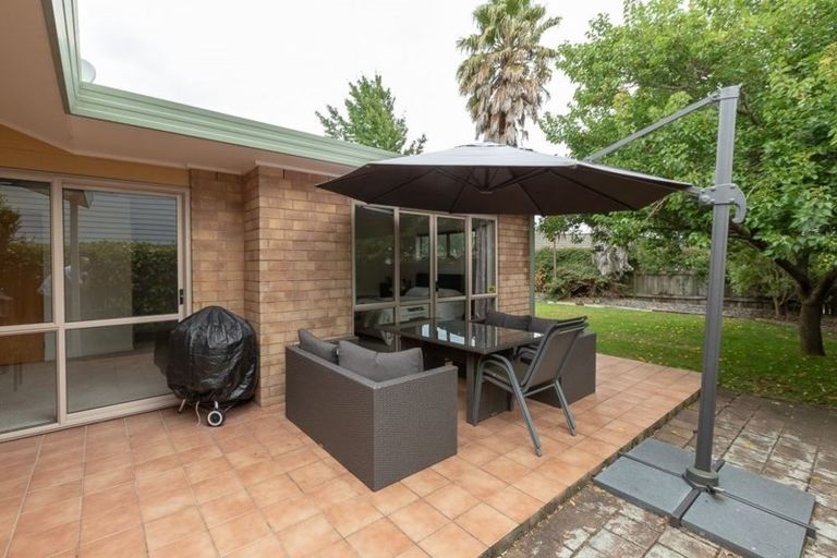 Photo of property in 215 Pukete Road, Pukete, Hamilton, 3200