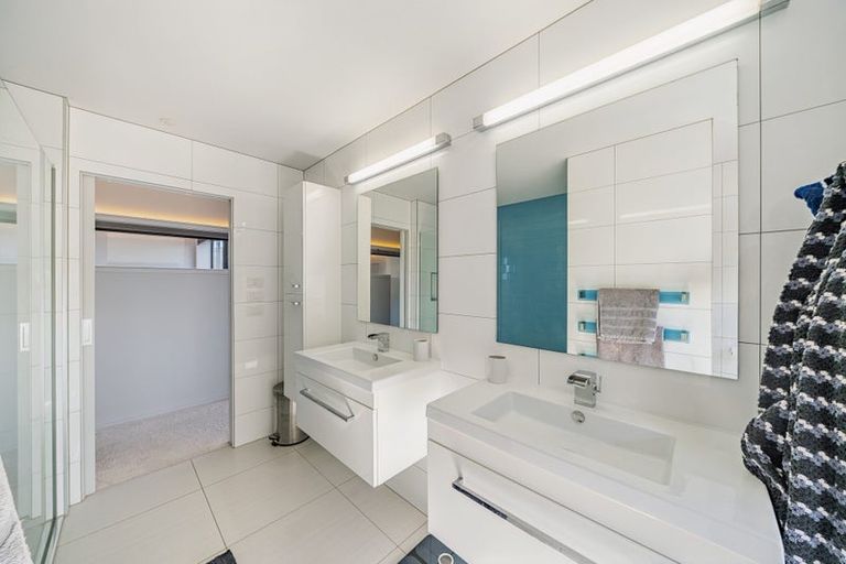 Photo of property in 91 Endeavour Drive, Whitby, Porirua, 5024