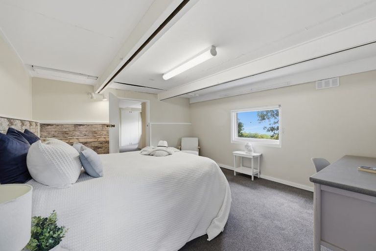 Photo of property in 44 Allandale Road, Kew, Dunedin, 9012