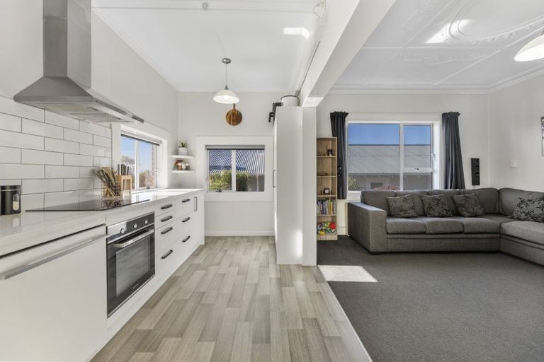 Photo of property in 15 Wills Street, Balaclava, Dunedin, 9011