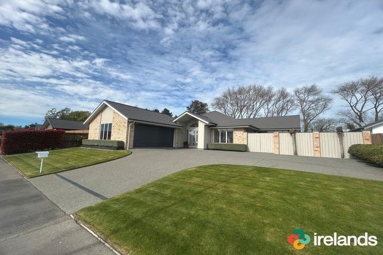 Photo of property in 23 Mokihi Gardens, Hillmorton, Christchurch, 8024