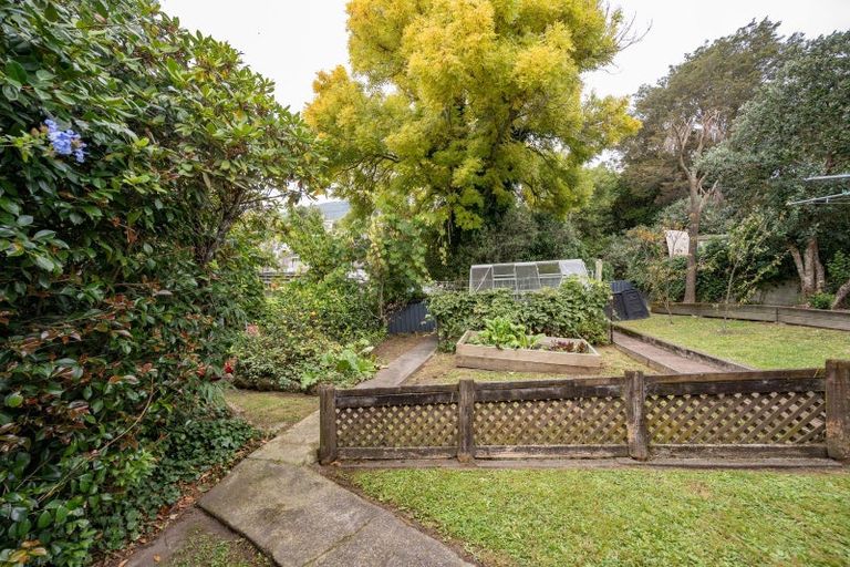 Photo of property in 61 Torlesse Street, Enner Glynn, Nelson, 7011