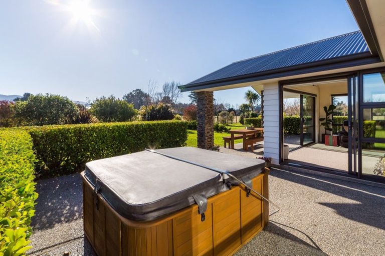 Photo of property in 421 Belvedere Road, Carrington, Carterton, 5791