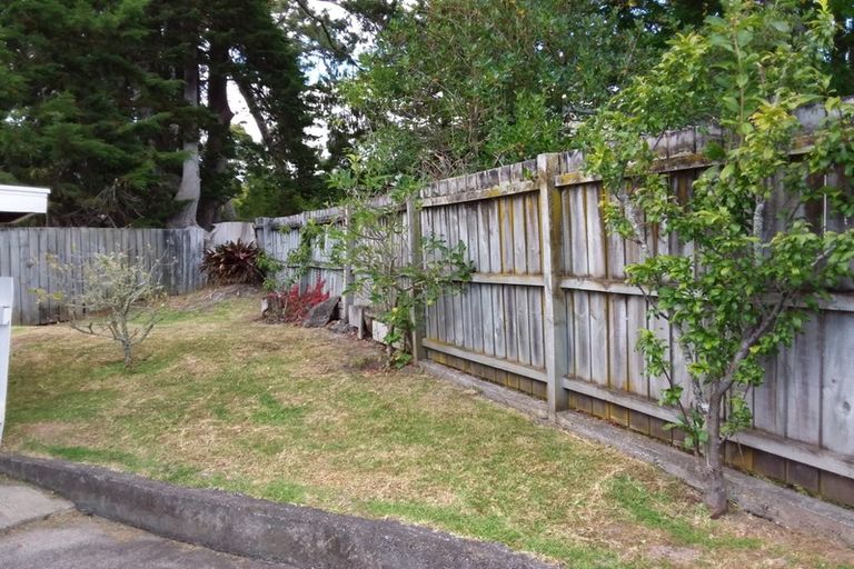 Photo of property in 1/30 Daytona Road, Henderson, Auckland, 0610