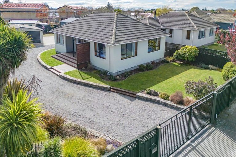 Photo of property in 32 Taurima Street, Hei Hei, Christchurch, 8042