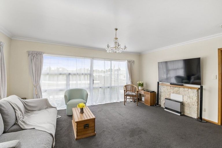 Photo of property in 36 York Street, Levin, 5510