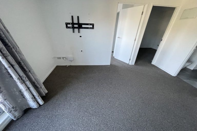 Photo of property in 325/26 Morningside Drive, Morningside, Auckland, 1025