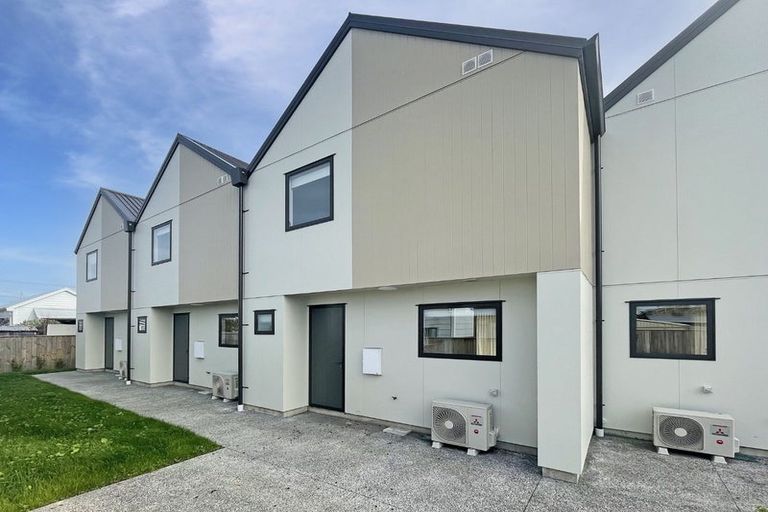 Photo of property in 6a-e Copeland Street, Whanganui, 4500