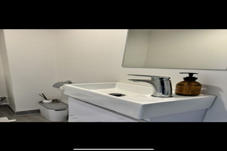 Photo of property in 11 Artistry Lane, Papakura, 2110