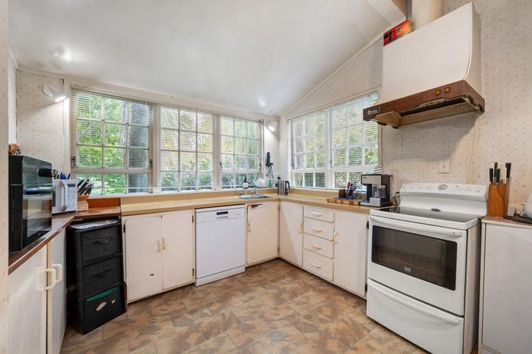 Photo of property in 1021 Kahikatea Flat Road, Waitoki, Kaukapakapa, 0871