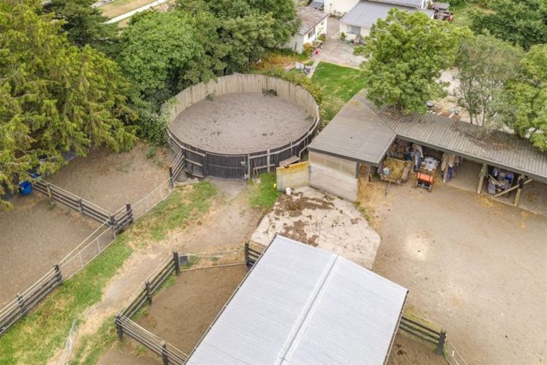 Photo of property in 2 Mcneil Street, Balclutha, 9230