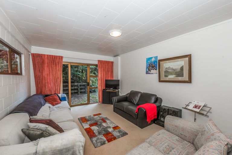 Photo of property in 29a Greenhithe Road, Greenhithe, Auckland, 0632