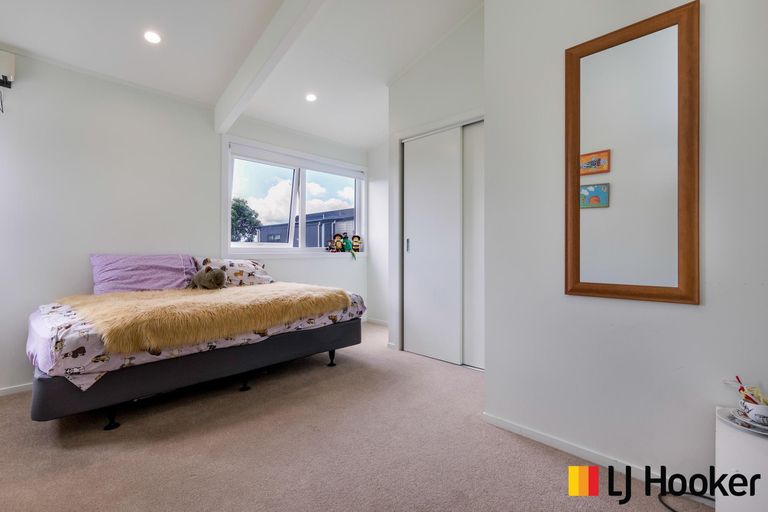 Photo of property in 112 Elliot Street, Pahurehure, Papakura, 2113