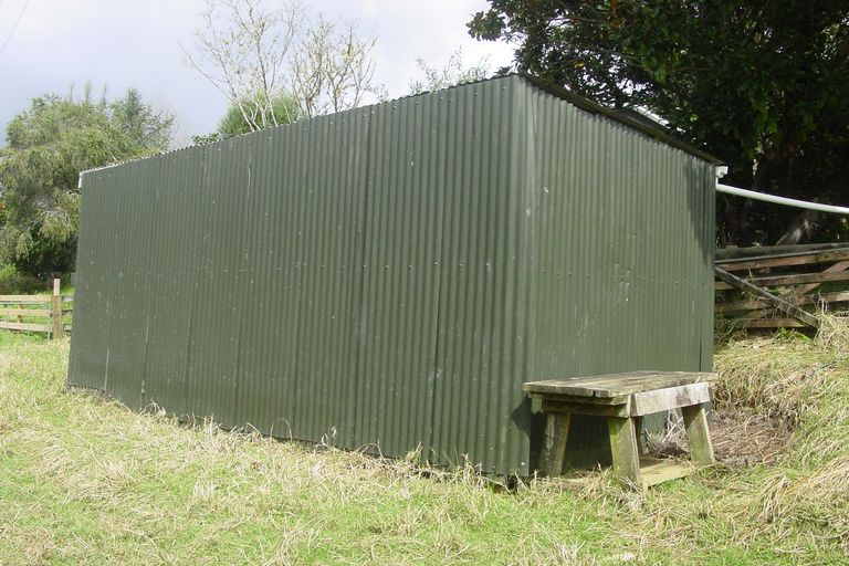 Photo of property in 521 Ahuroa Road, Puhoi, Warkworth, 0994