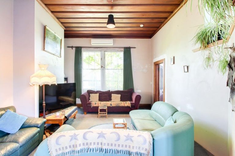 Photo of property in 125 Riverbend Road, Onekawa, Napier, 4110